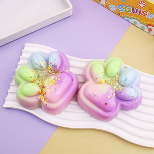 Juguetes Sensoriales de TPR Suave con Forma de Pata de Gato al por Mayor, Juguetes Antiestrés Creativos con Forma de Fruta para Adultos y Niños - Product Image 6