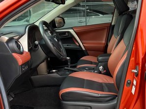 Toyota RAV4 2.5L E-CVT 4WD Edición Elite Plus, SUV <span class=keywords><strong>de</strong></span> 5 Puertas y 5 Asientos, Cómodo, Nuevo y Usado - Product Image 2