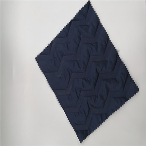 <span class=keywords><strong>Tissu</strong></span> taffetas en nylon 100% <span class=keywords><strong>pour</strong></span> <span class=keywords><strong>tissu</strong></span> <span class=keywords><strong>matelassé</strong></span> <span class=keywords><strong>double</strong></span> <span class=keywords><strong>face</strong></span> <span class=keywords><strong>matelassé</strong></span> à ultrasons <span class=keywords><strong>pour</strong></span> vestes - Product Image 5