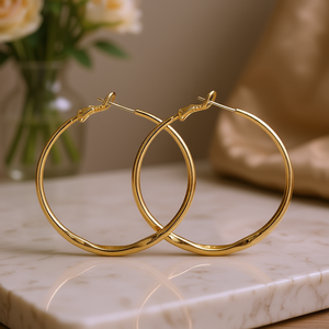 Orecchini a Cerchio E4495 in Stile Classico per Uso Quotidiano, Gioielli Unisex Placcati in Oro 14K, Forma Rotonda, Orecchini Raffinati - Product Image 2