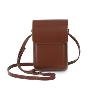 Nouveau petit sac messager carré en PU tendance toutes saisons pour femme, avec étui de téléphone intégré et fermeture à rabat, idéal pour les trajets quotidiens - Product Image 5