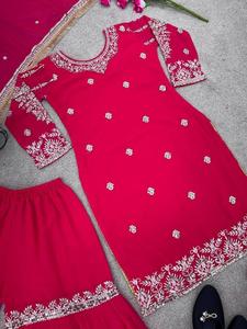 Vestidos de mujer Rayón y traje recto de algodón con Dupatta para uso festivo del exportador y fabricante indio - Product Image 5