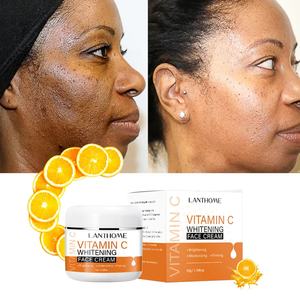 Crème Visage Éclaircissante à la Vitamine C Naturelle et Biologique Unifie le Teint Améliore la Rugosité et les Rides Hydratant Beauté - Product Image 1