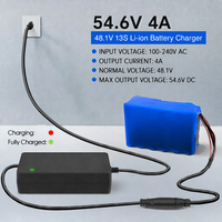 Chargeur de batterie au lithium 54,6 V 4 A, mode de charge CC CV pour moto, scooter, vélo électrique, chargeur de batterie Li-ion 13S 48 V 54,6 V