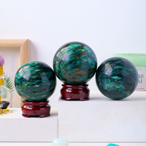 Nuovissimo arrivo sfere di cristallo naturale alla rinfusa Reki pietre curative verde Mica sfera per la decorazione - Product Image 2