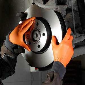 Guantes de nitrilo de seguridad industrial, 9 pulgadas, 8mil, Naranja, Negro, con patrón de diamante, alta calidad - Product Image 5