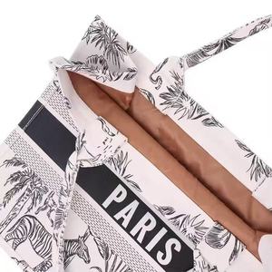 Sacs fourre-tout en <span class=keywords><strong>toile</strong></span> <span class=keywords><strong>de</strong></span> coton <span class=keywords><strong>Toile</strong></span> <span class=keywords><strong>de</strong></span> <span class=keywords><strong>Jouy</strong></span> en gros, imprimé Paris, motif tropical noir et blanc, style français, sac <span class=keywords><strong>de</strong></span> courses réutilisable - Product Image 6