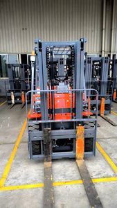 รถยกดีเซลใหม่เอี่ยม ขนาด 3 เมตร/4.5 เมตร ยกสูง 3.5 ตัน พร้อมประสิทธิภาพการทำงานที่ยอดเยี่ยม - Product Image 6