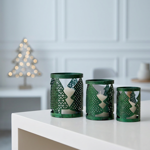Decoración Navideña 2026 para Mesa de Comedor, Portavelas Metálicos Verdes con Diseño de Árbol Calado - Product Image 6