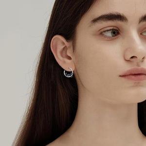 Orecchini a Cerchio in Oro Bianco E4762 a Forma di Animale, Gioielli Raffinati per Uso Quotidiano Femminile - Product Image 5