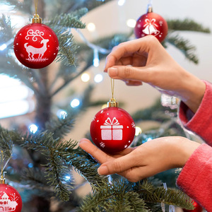 6cm Red White Painted <b>Plastic</b> Christmas Baubles 16pcs Set Hanging Ornaments For Xmas <b>Tree</b> Holiday Decor Wholesale - Product Image 6