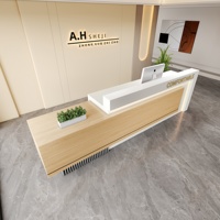 Comptoir de réception contemporain en bois design avec armoire de rangement personnalisée pour hôtel et spa