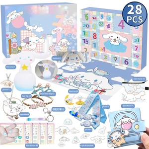 Figurines <span class=keywords><strong>de</strong></span> jouets <span class=keywords><strong>de</strong></span> fête en plastique robustes et très populaires, en boîte mystère, avec trous, à thème dessin animé multiple - Product Image 6