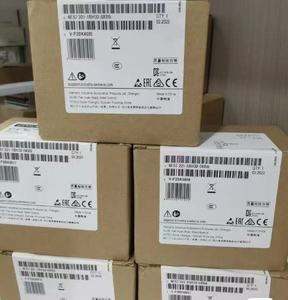 6ES7211 1HE40 0XB0 S7 1200 CPU 1211C CPU compact 256 E/S 240V/220V DC/DC/Relais Contrôleur PLC dédié en stock - Product Image 2