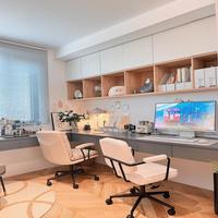 Bureau d'étude tout-en-un personnalisé avec rangement pour livres, structure de support robuste pour coin d'apprentissage en appartement étudiant