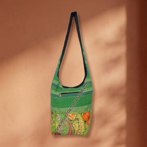 Sac bandoulière en coton brodé multicolore fait main, avec logo personnalisé imprimé en sérigraphie, élégant et professionnel - Product Image 3