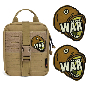 Divertido parche táctico de cabeza de <span class=keywords><strong>pez</strong></span> con diseño de <span class=keywords><strong>pez</strong></span> marrón y letras WAR para coser en bolsos, sombreros, camisas y chaquetas - Product Image 2