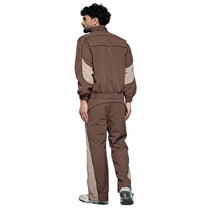 Conjunto Deportivo para Hombre en Color Marrón con Bloques de Color, Manga Larga, Cuello Alto, Pantalones Casuales con Bolsillos Laterales y Cintura Elástica para Invierno - Product Image 2