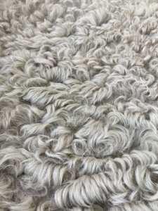 Usine Vente Vêtement Collier Utiliser Toscana Haute Bouclée Peau De Mouton Peau Peau D'agneau Double Face En Peau De Mouton Fourrure Tissu pour Vêtement & Chapeau - Product Image 6