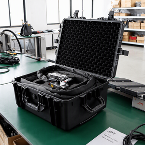 Máquina de <span class=keywords><strong>Limpieza</strong></span> Láser Portátil de 300 Vatios para Eliminar Óxido de Moldes de Acero, <span class=keywords><strong>Limpieza</strong></span> sin Contacto - Product Image 1