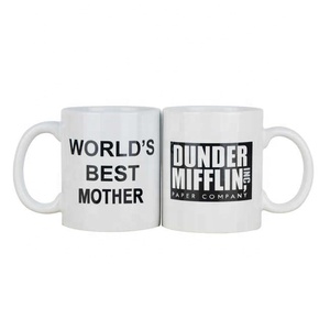 Tazza in Ceramica 'Miglior Capo del Mondo' 11 oz, Design Divertente Dunder Mifflin, Regalo Unico per Ufficio, per Caffè, Tè o Cioccolata - Product Image 3