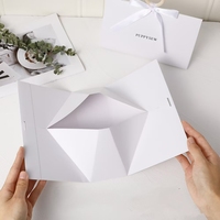 Boîte cadeau triangulaire pliable en papier, style esthétique Ins, portable, pliage en une seule feuille, pour faveurs de mariage et de douche nuptiale