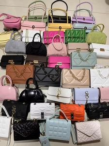 2025 HLY供应商混合新包包pcs品牌女士时尚包手袋包工厂库存 - Product Image 4