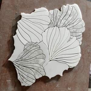 Mosaïque en <span class=keywords><strong>marbre</strong></span> blanc de Carrare et <span class=keywords><strong>marbre</strong></span> noir découpée au jet d'eau avec revêtement auto-adhésif résistant à l'eau - Product Image 5