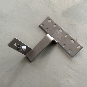 Crochet de <span class=keywords><strong>fixation</strong></span> pour tuiles de toit de haute qualité TRH-F03 en acier inoxydable, crochet de <span class=keywords><strong>fixation</strong></span> pour tuiles solaires, application domestique, <span class=keywords><strong>kit</strong></span> de montage de panneaux solaires sur toit - Product Image 3