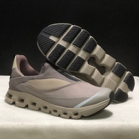 Chaussures de course ultra-légères et respirantes personnalisées pour hommes et femmes, idéales pour les activités de plein air, le sport décontracté et la mode hivernale.