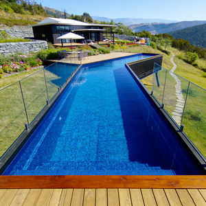 Piscine hors sol de taille familiale avec terrasse d'accès en bois et pompe filtrante à haut débit pour une circulation rapide de l'eau - Product Image 4