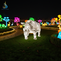 Große Realistische Weiße Nashörner-Tierfigur als Festival-Laterne - LED-Beleuchtete Zoo-Garten-Skulptur für Freizeitparks