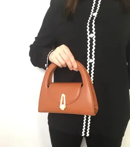 Niche Design Retro Lock Handbag Women's Korean Style Temperament Versatile Fashion Shoulder Bag Crossbody Bag Pu Handbag