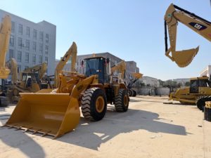 รถตัก CAT 966H มือสองสภาพดี ทนทานต่อการใช้งานภาคสนาม อุปกรณ์บรรทุกหนัก 6 ตัน สำหรับงานวางซ้อนและขนส่งกรวดในลานเหมือง - Product Image 5