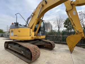 รถขุดมือสอง KOMATSU PC228US ราคาถูก ประสิทธิภาพเยี่ยม รถขุดมือสอง KOMATSU ขาย - Product Image 4