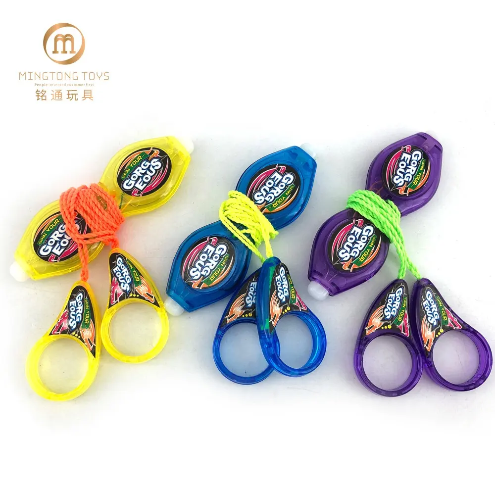 Детские забавные светодиодная вспышка света cетчатый рюкзак с затягивающимися летающая игрушка тянуть свисток игрушка