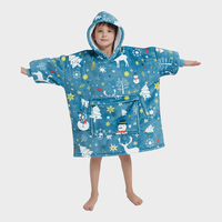 Haute qualité hiver 100% Polyester personnalisé couverture portable en peluche surdimensionné polaire à capuche couverture de noël à capuche pour enfant