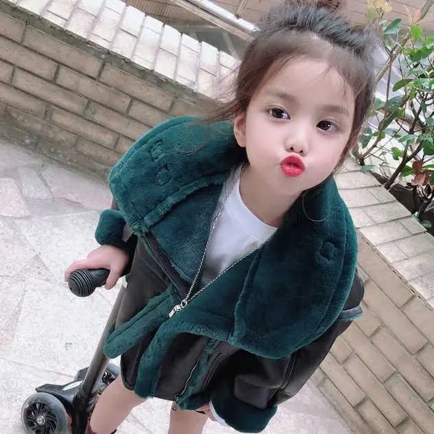 2019 winter new style fashion black cool 3-10 year old girls kids children leather jacket plus fur thick coat