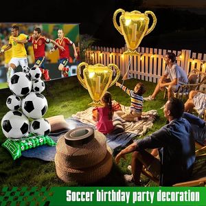 Ballons en aluminium brillants Football et Trophée, lot de 3, géants, sur pied, <span class=keywords><strong>pour</strong></span> décoration de fête, thème sportif, <span class=keywords><strong>anniversaire</strong></span> <span class=keywords><strong>pour</strong></span> garçons et hommes - Product Image 4