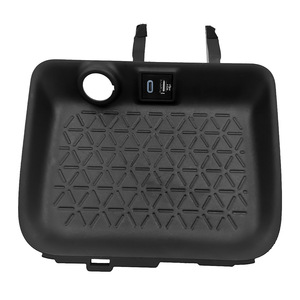 Tapis de rangement pour console d'accoudoir de voiture Sirui avec charge USB PD pour Toyota Levin Wildlander Highlander Corolla - Product Image 1