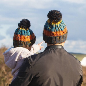 Chapeau d'hiver personnalisé de haute qualité, chapeaux à pompon assortis papa et fils, bonnets père-fils - Product Image 2