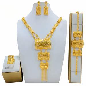 Juego de Joyería de Lujo para Boda Nupcial de Dubái Bañado en Oro de 24K con Collar, Pulsera, Anillo y Aretes Africanos para Mujer - Product Image 1