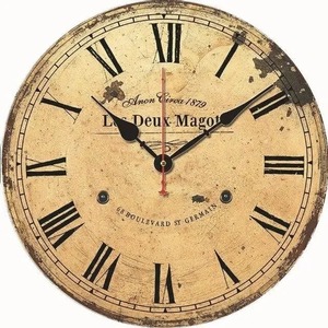 Horloge murale vintage en bois, horloge de bureau à quartz avec chiffres romains, horloge décorative ronde pour la décoration de la maison - Product Image 1