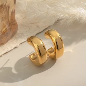 X&amp;L Vintage Stainless Steel Metal 18K Gold Plated Hollow C-shape Hoop Earring for Women Charm Waterproof <strong>Jewely</strong> Wholesale Gifts - Product Image 6