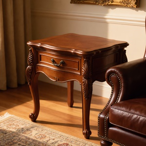Mesa auxiliar de madera maciza con cajón, 23.6 pulgadas, borde ondulado, esquinas redondeadas, tablero de parquet, asa tallada, mesa auxiliar tradicional <span class=keywords><strong>para</strong></span> sala de estar - Product Image 1