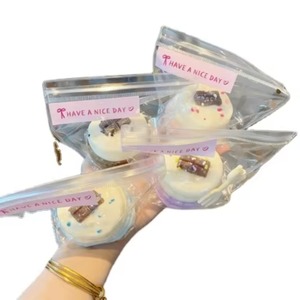 Jouet anti-stress en pâte à modeler en forme de gâteau basque, texture ultra-épaisse et ultra-souple, vente en gros - Product Image 6