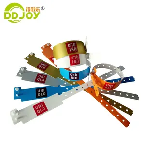 New Products Events Custom Logo Waterproof PE Bracelets Plastic Snap Lock Wristband For Swimming Pool
