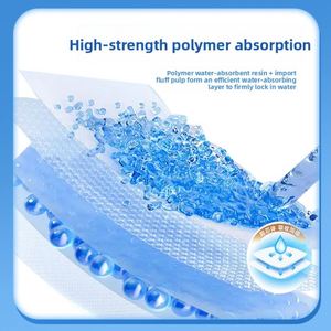 Aimanfu Couches absorbantes jetables pour adultes, en forme de U, avec barrières anti-fuites, pour l'incontinence et l'assistance aux personnes âgées - Product Image 2