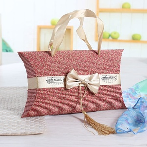 Wholesale Customized Corrugated Hair Pillow Gift Box Packaging With Ribbon Handles For Silk Scarf