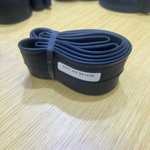 <span class=keywords><strong>Chambre</strong></span> à <span class=keywords><strong>air</strong></span> en caoutchouc pour VTT avec valve en butyl, économique, 20 24 26 27,5 <span class=keywords><strong>29</strong></span> pouces 700C en caoutchouc butyl - Product Image 2
